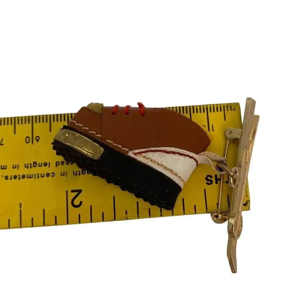 Vintage Ski Boot Bar Pin